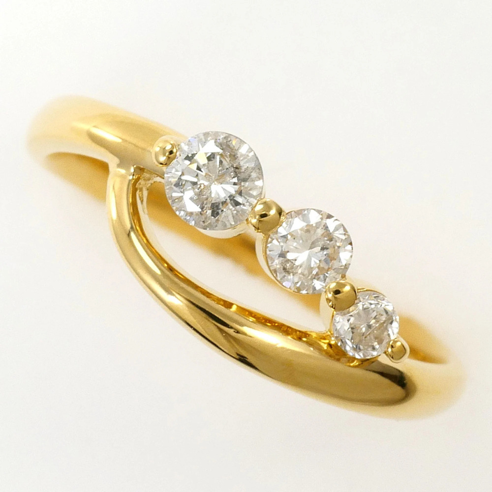 VINTAGE 18k Gold Diamond Ring